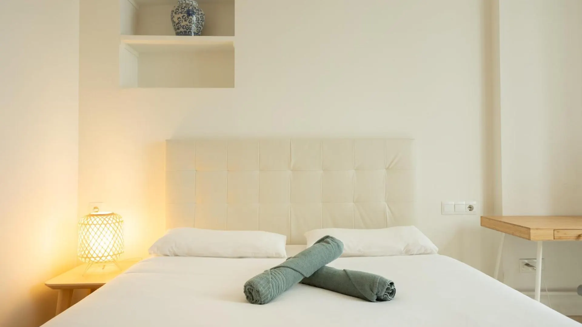 Tentudia Charming Apartments With Private Roof-Top Or Patio In San Bernardo By Ocityzen