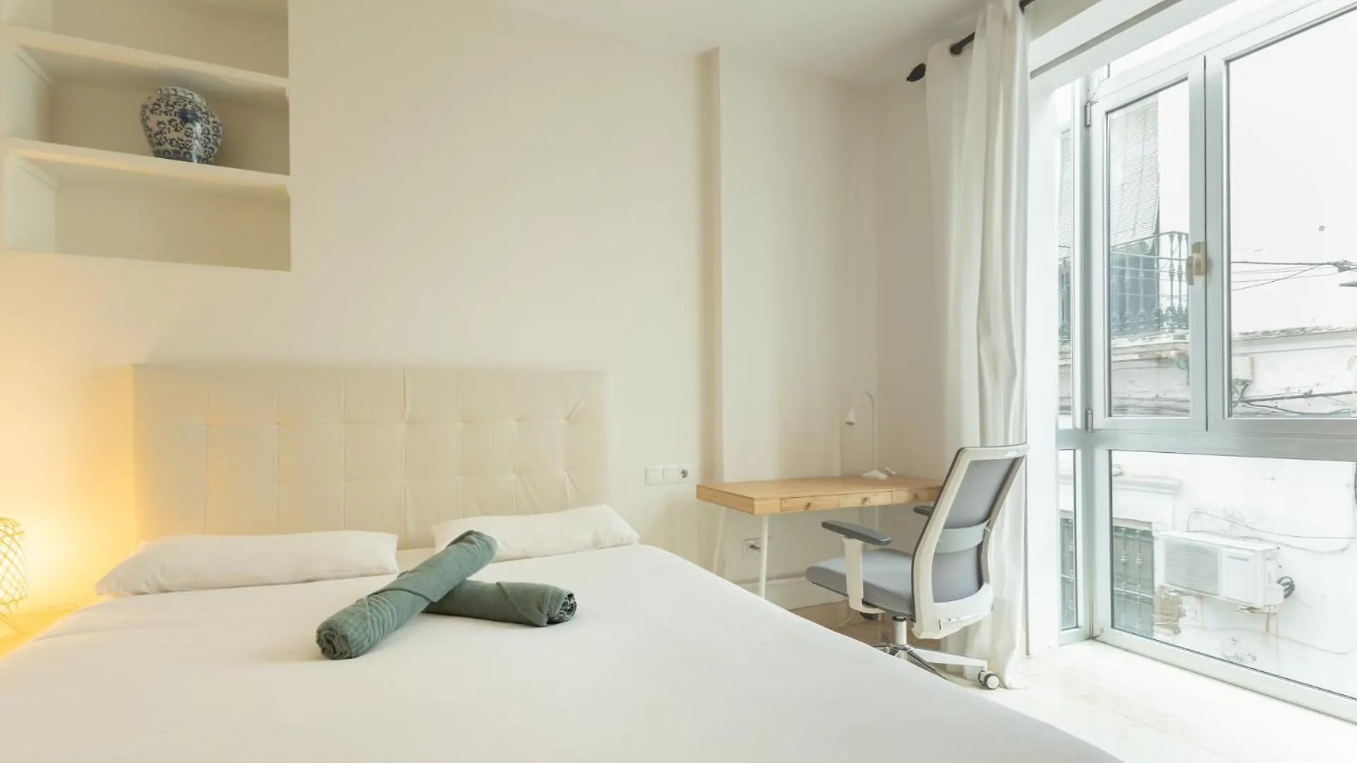 Tentudia Charming Apartments With Private Roof-Top Or Patio In San Bernardo By Ocityzen