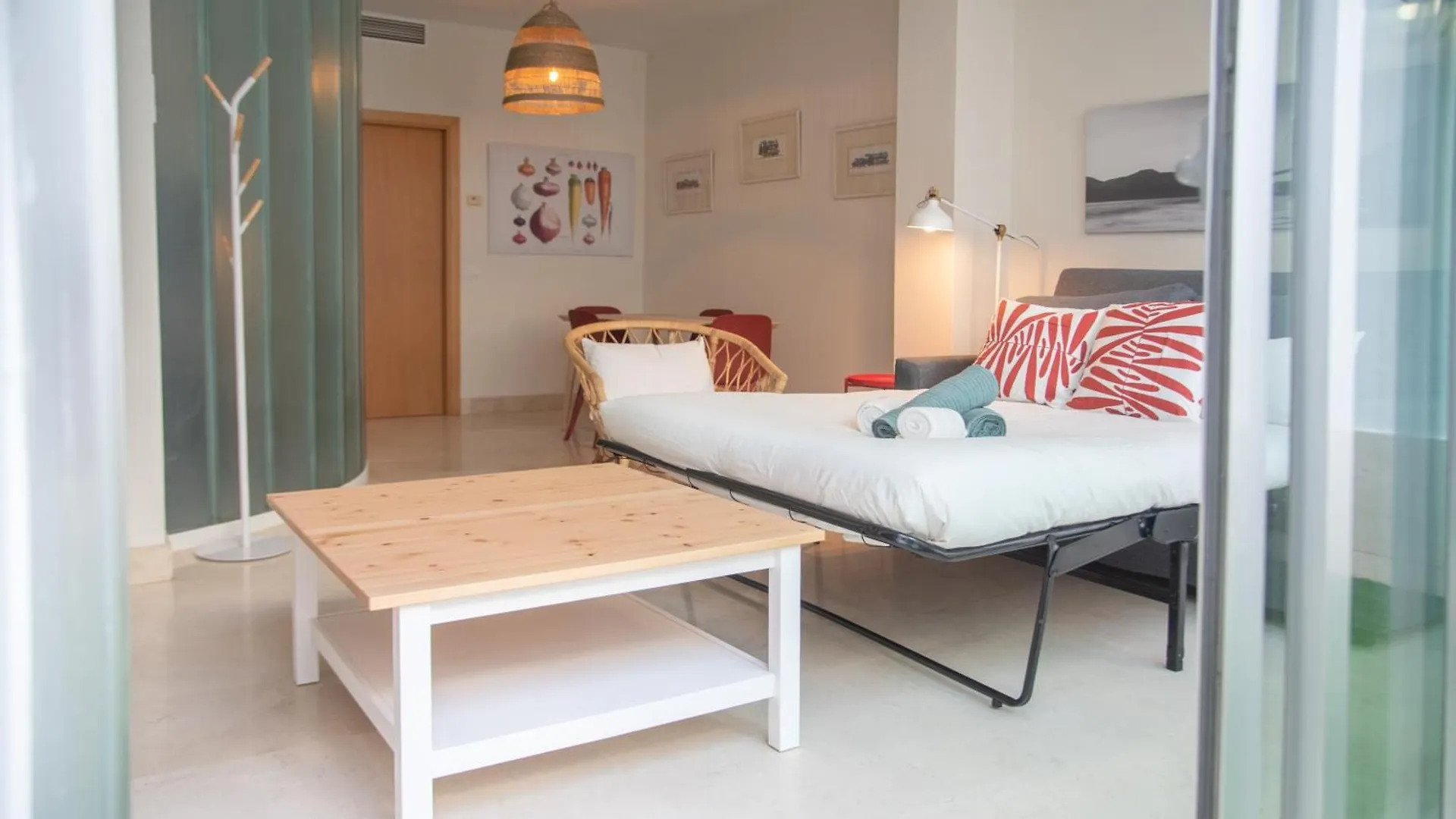 Tentudia Charming Apartments With Private Roof-Top Or Patio In San Bernardo By Ocityzen セビリア スペイン